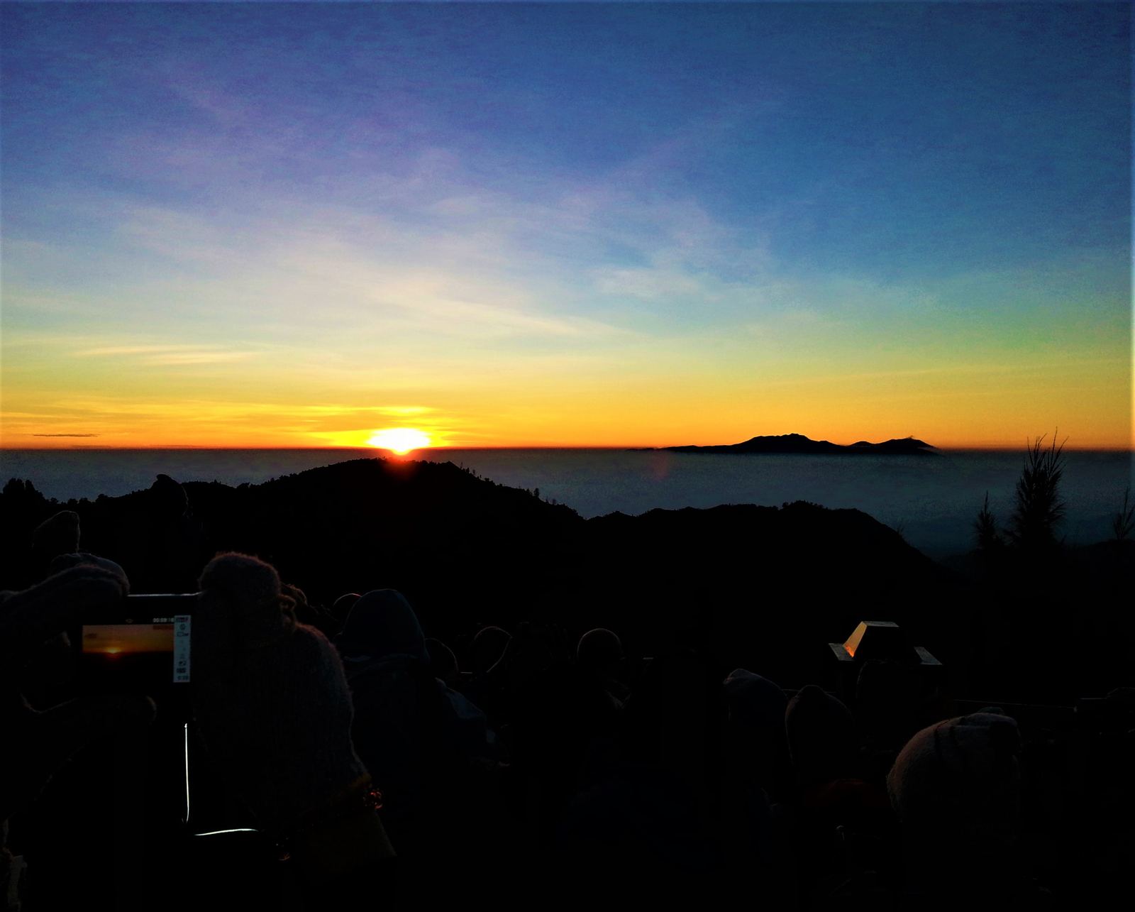 巴厘岛与布罗莫火山旅行封面